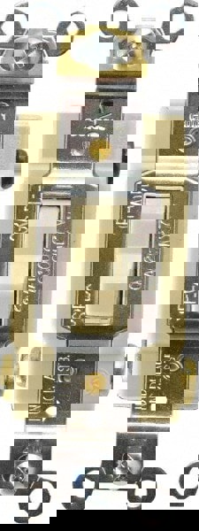 3 Pole, 120 to 277 VAC, 20 Amp, Commercial Grade Toggle Three Way Switch